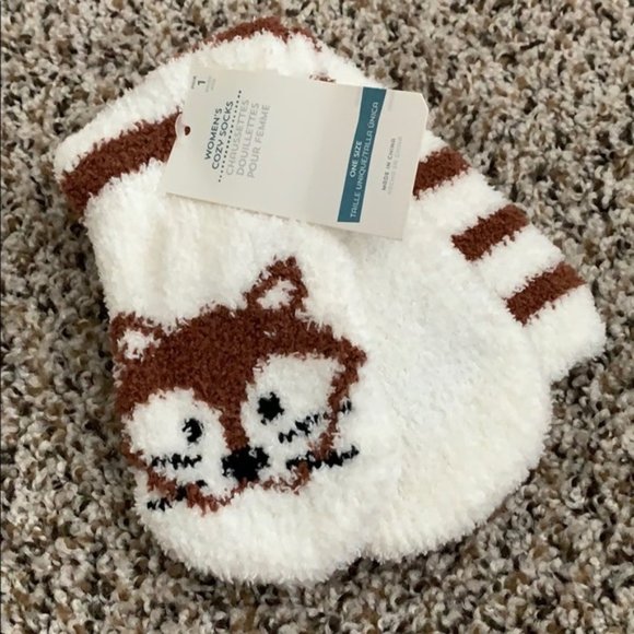 Women Cozy Socks - Picture 3 of 3